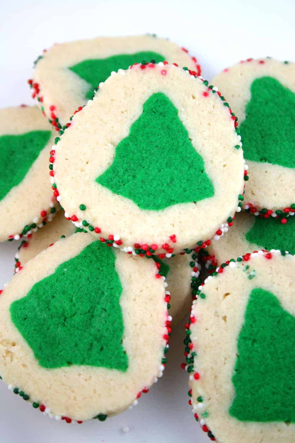 Slice 'n' Bake Christmas Tree Cookies - Mom Loves Baking