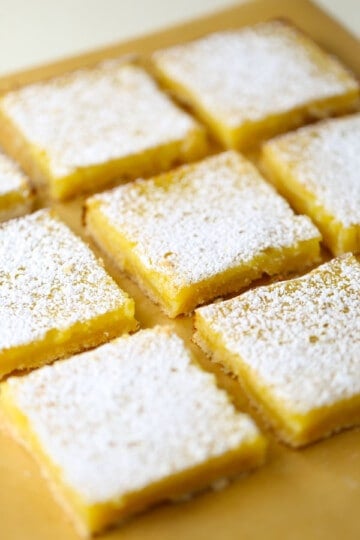 Old Fashioned Lemon Curd Bars - Mom Loves Baking