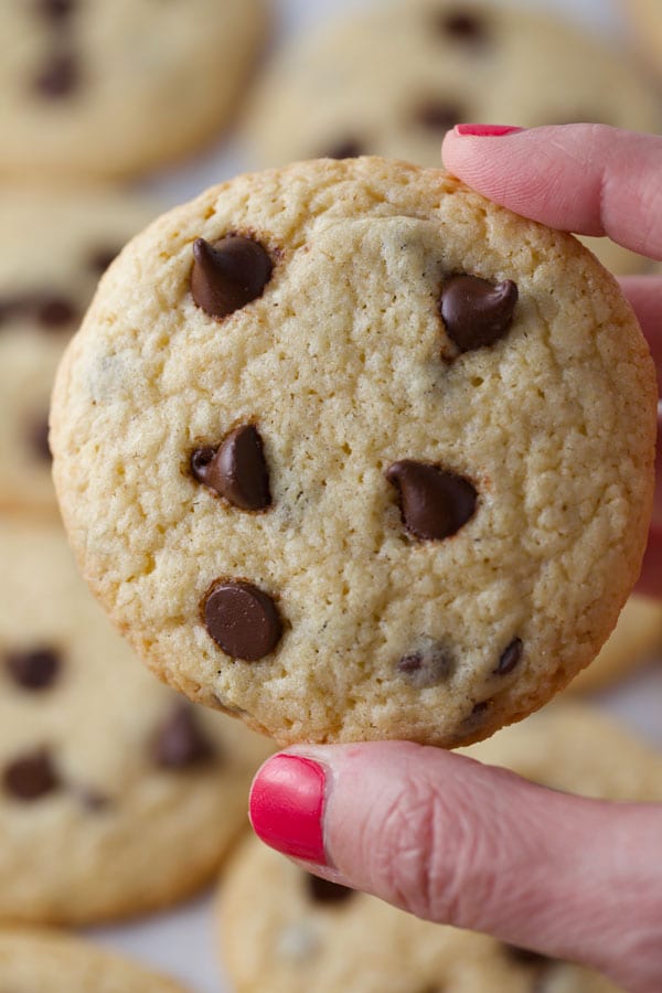 Gluten Free Tollhouse Chocolate Chip Cookies - Mom Loves Baking