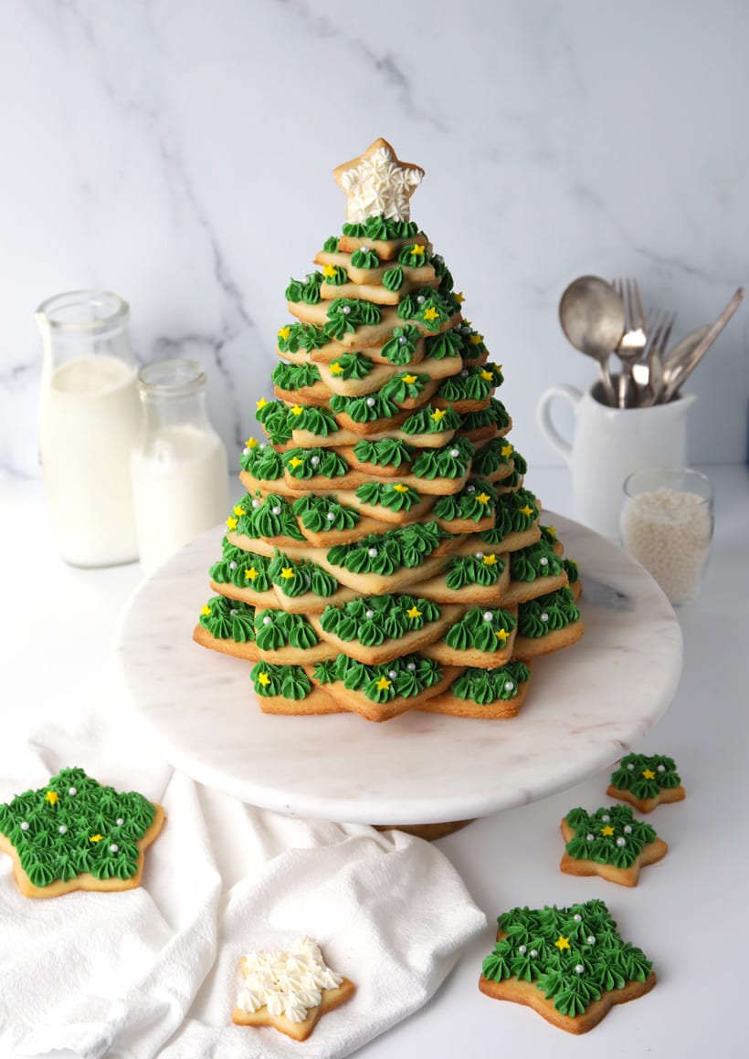 How to Make a Christmas Cookie Tree - Mom Loves Baking