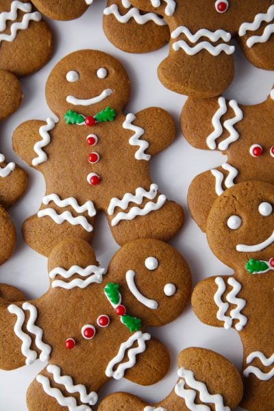 Soft & Chewy Gingerbread Men Cookies - Mom Loves Baking