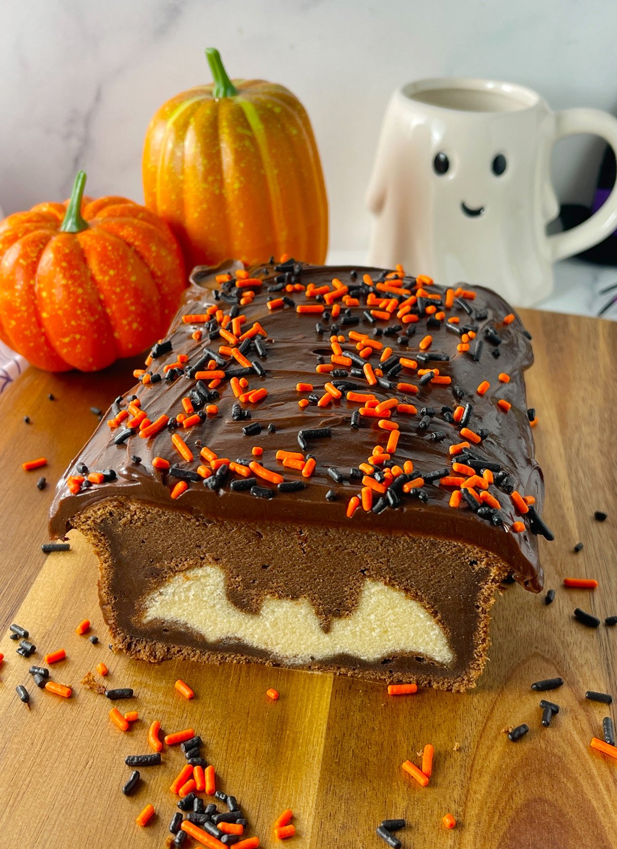 Halloween cake.